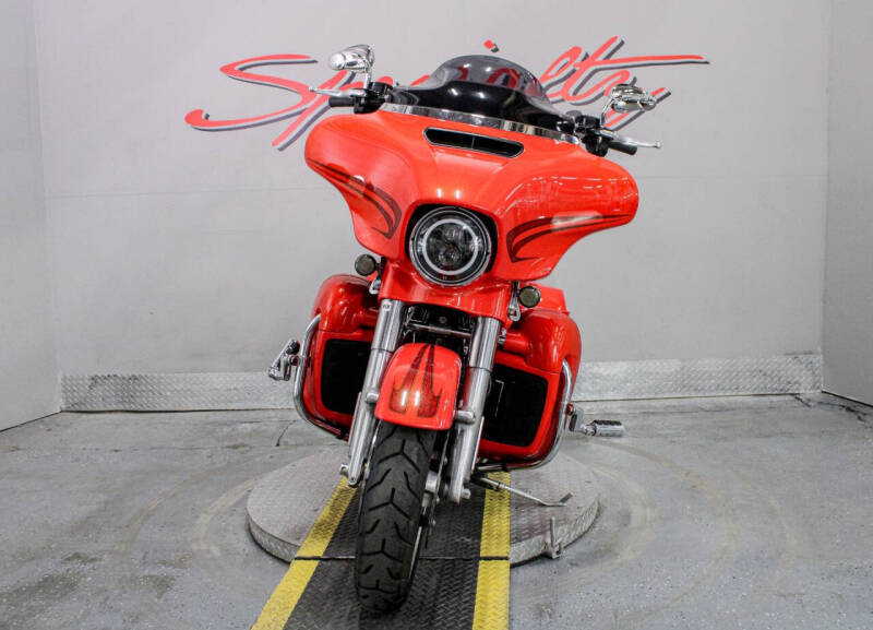 2017 Harley-Davidson Street Glide Special