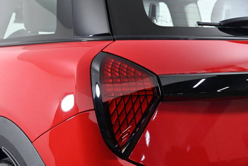 2025 MINI Hardtop 2 Door