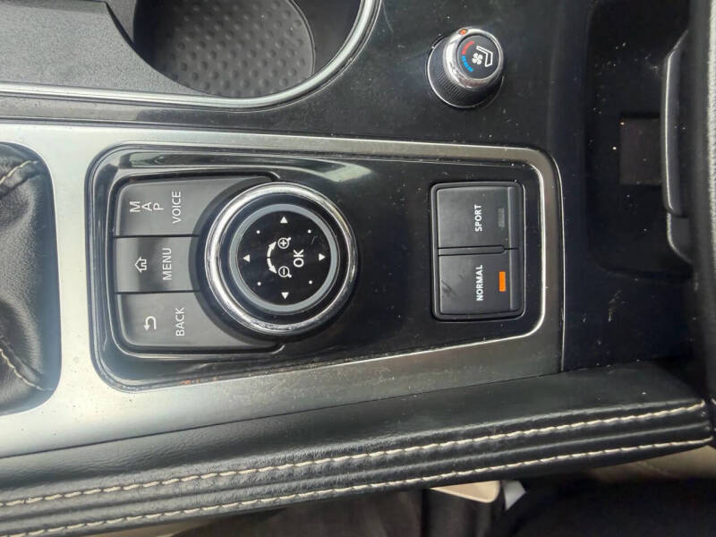 2017 Nissan Maxima Platinum