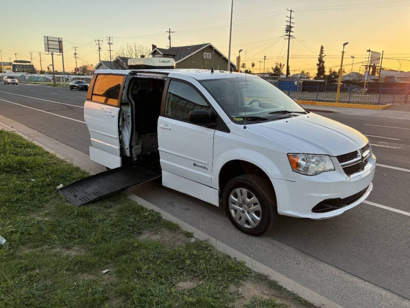 2017 Dodge Grand Caravan SE