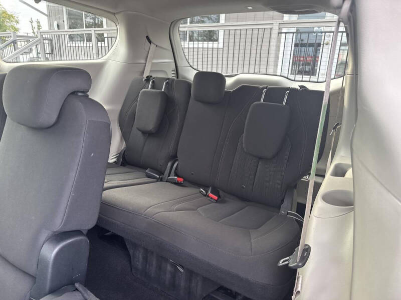 2017 Chrysler Pacifica Touring