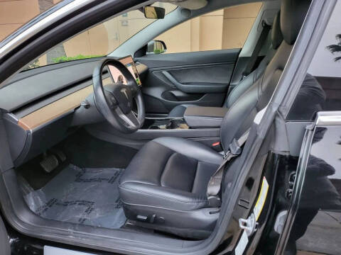 2020 Tesla Model 3 Standard Range Plus