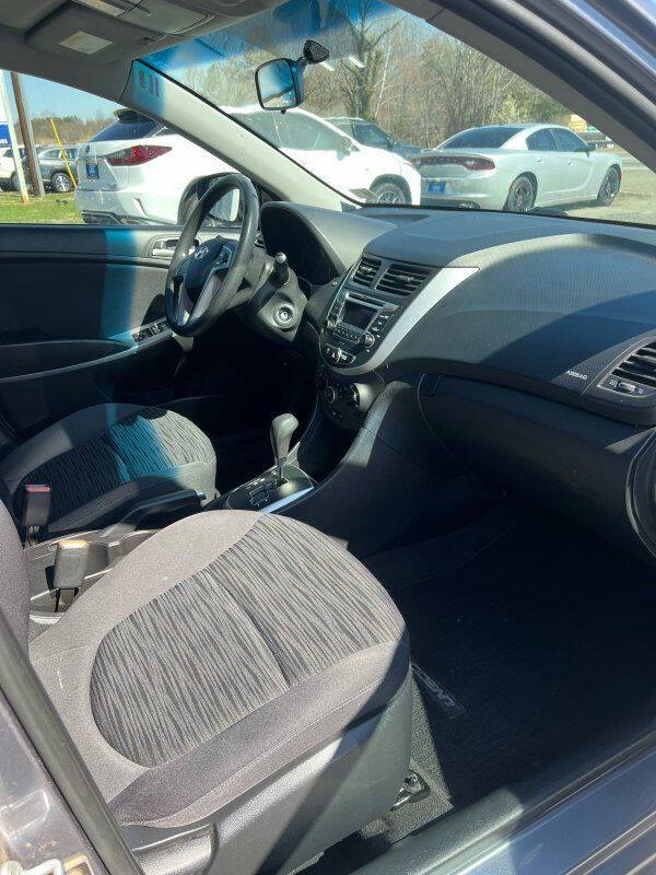2015 Hyundai Accent GS