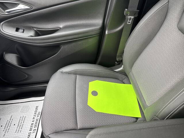 2022 Buick Encore GX Select