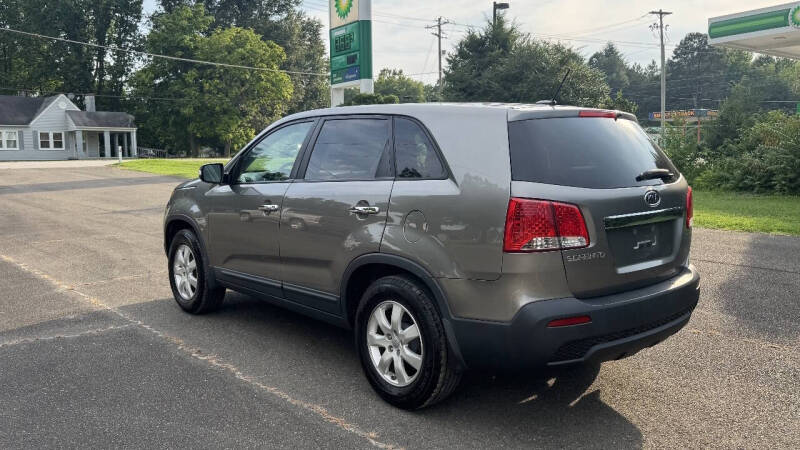 2013 Kia Sorento LX