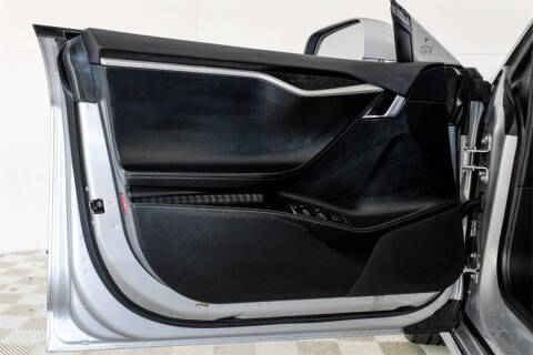 2017 Tesla Model S 75D