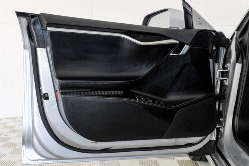 2017 Tesla Model S 75D