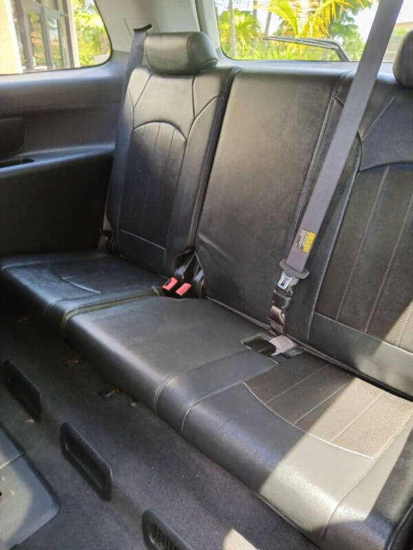 2012 GMC Acadia Denali