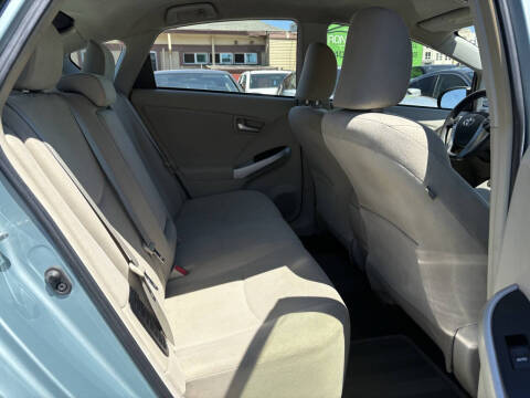 2014 Toyota Prius Three