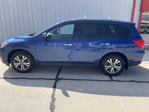 2018 Nissan Pathfinder for sale at WESTERN MOTOR COMPANY in Hobbs NM