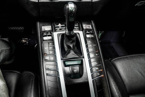 2018 Porsche Macan S