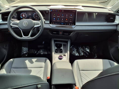 2025 Volkswagen Tiguan SE 4Motion