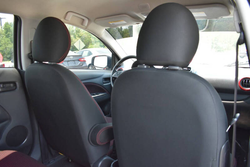 2024 Mitsubishi Mirage Black Edition