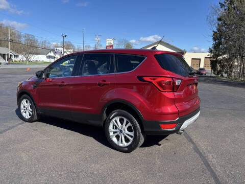2019 Ford Escape SE