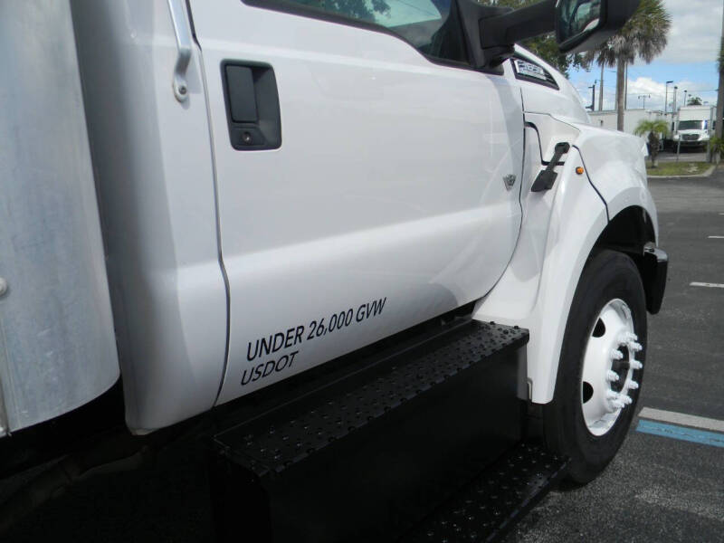 2021 Ford F-650 Super Duty