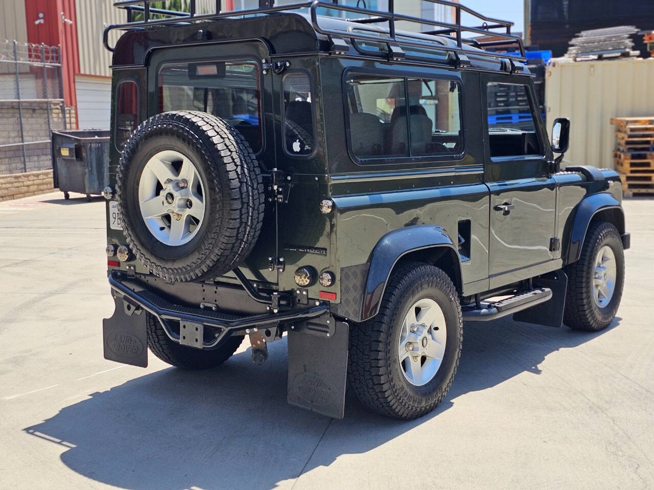 1990 Land Rover Defender 3