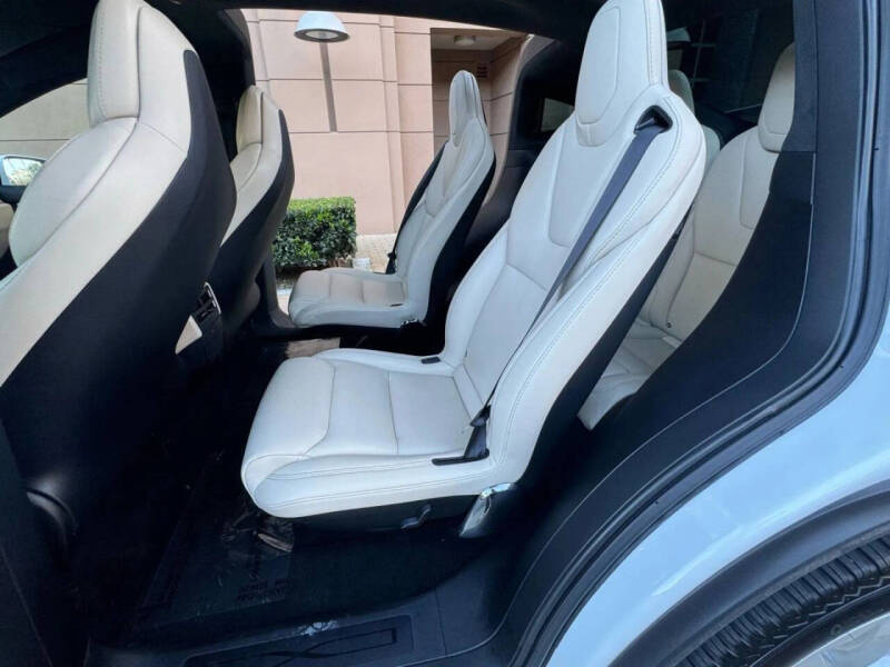 2019 Tesla Model X Long Range