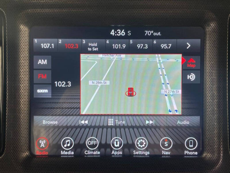 2017 Dodge Challenger SXT