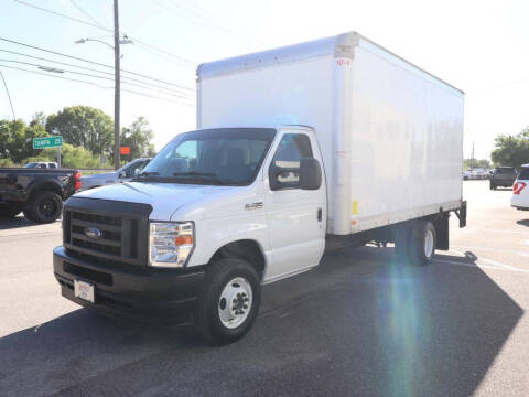 2024 Ford E-Series