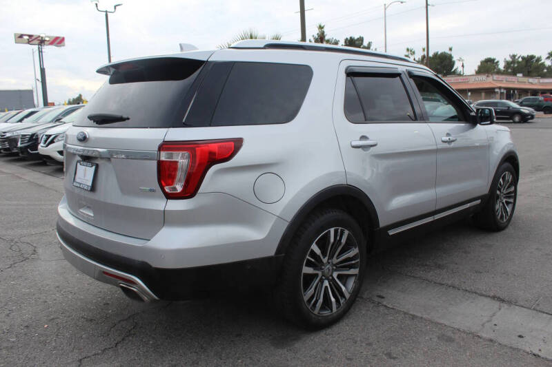 2017 Ford Explorer Platinum
