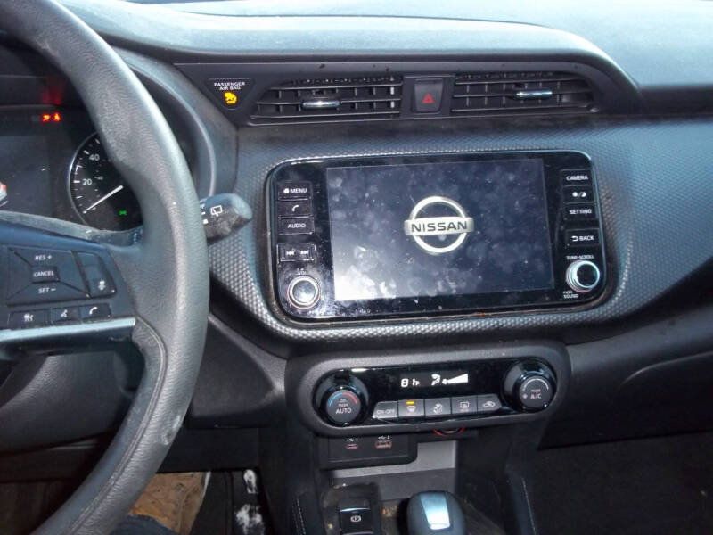 2021 Nissan Kicks SV