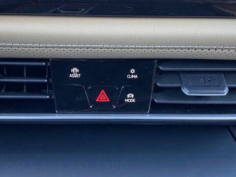 2026 Volkswagen Atlas Cross Sport SE 4Motion