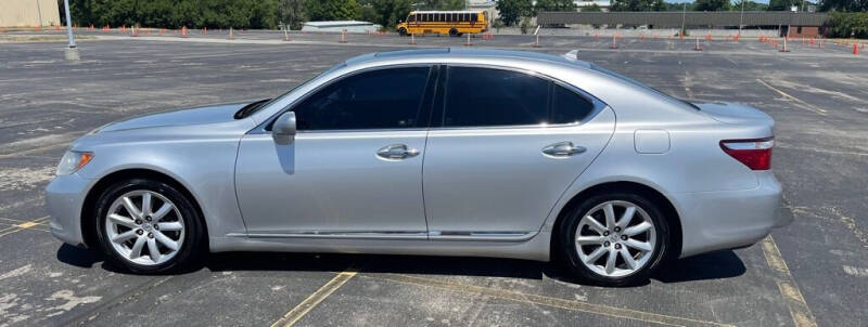 2008 Lexus LS 460 for sale at In Motion Sales LLC in Olathe KS