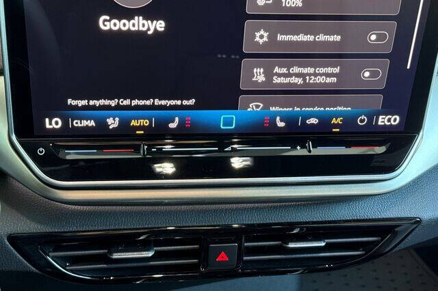 2025 Volkswagen ID.4 Pro