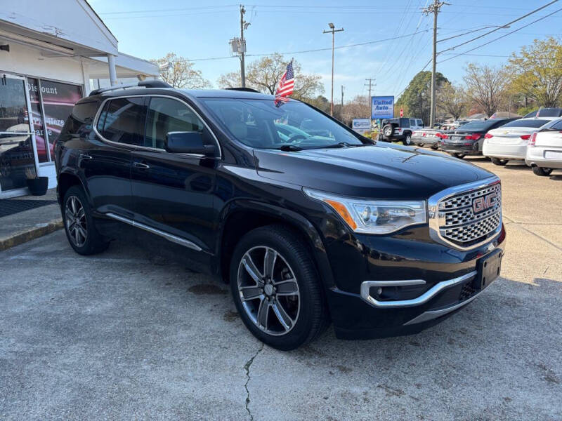 2017 GMC Acadia Denali