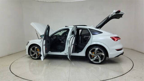 2023 Audi e-tron S Sportback quattro Prestige