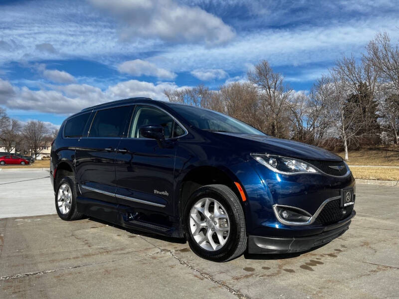 2019 Chrysler Pacifica Touring L Plus