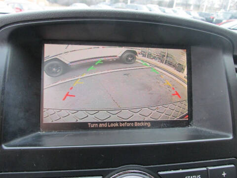 2012 Nissan Pathfinder Silver Edition