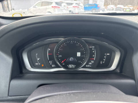 2016 Volvo XC60 T5 Platinum