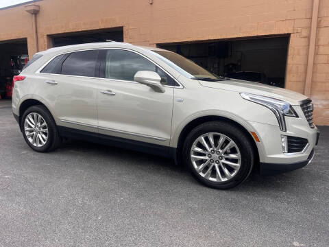 2017 Cadillac XT5 Platinum