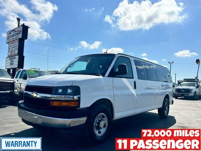 2015 Chevrolet Express LT 3500