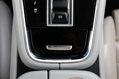 2020 Porsche Panamera