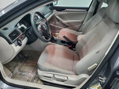 2015 Volkswagen Passat 1.8T S