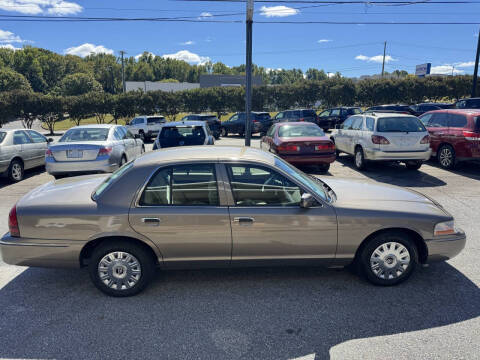 2004 Mercury Grand Marquis GS