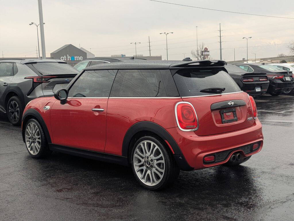 2016 MINI Hardtop 2 Door for sale at Axio Auto Boise in Boise, ID