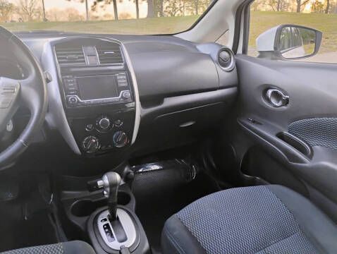 2017 Nissan Versa Note SV