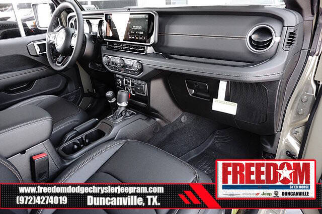 2025 Jeep Gladiator High Tide