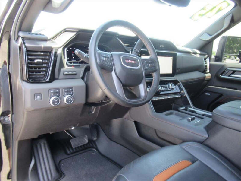2025 GMC Sierra 2500HD