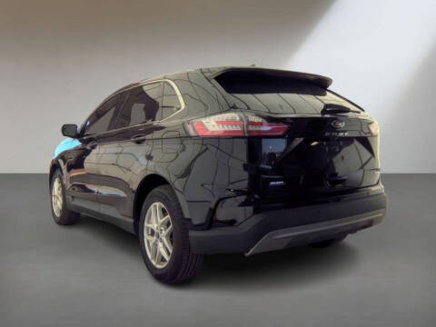 2023 Ford Edge
