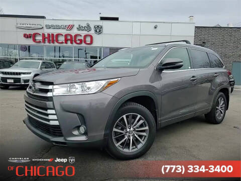 2017 Toyota Highlander for sale at Chrysler Dodge Jeep RAM of Chicago in Chicago IL