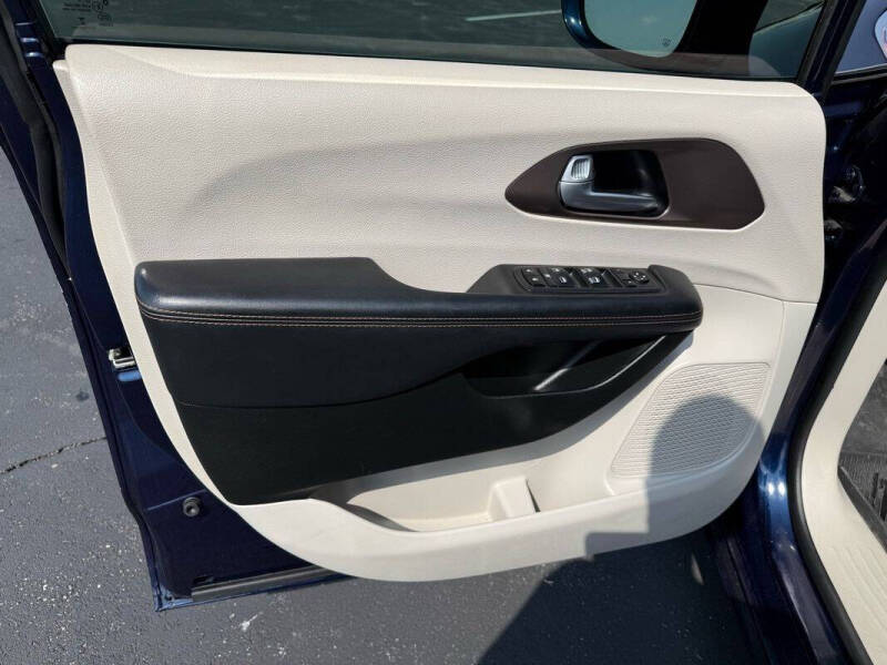 2018 Chrysler Pacifica Touring Plus
