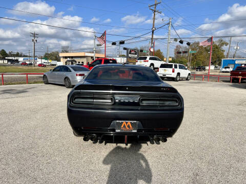 2018 Dodge Challenger SXT Plus