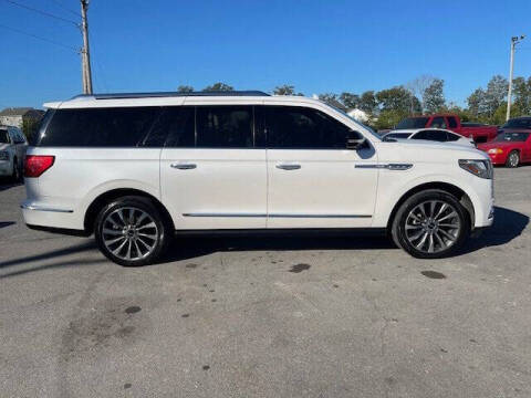 2019 Lincoln Navigator L Select