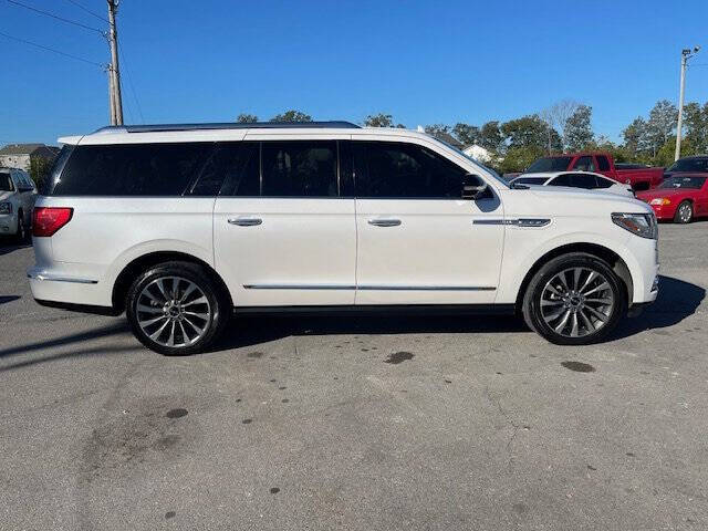 2019 Lincoln Navigator L Select