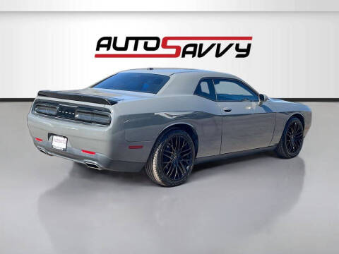 2017 Dodge Challenger SXT
