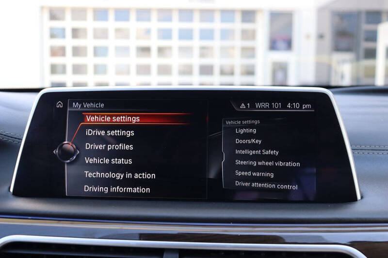 2016 BMW 7 Series 750i